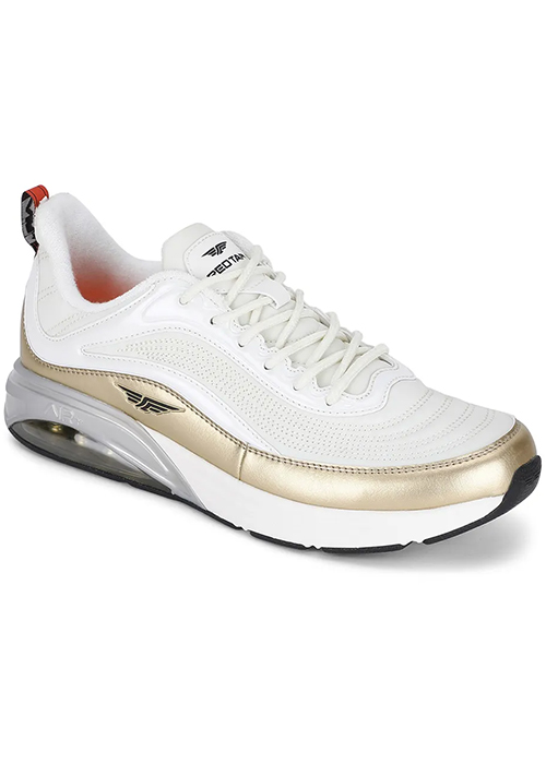 comfortable sneakers, weekend getaway bag