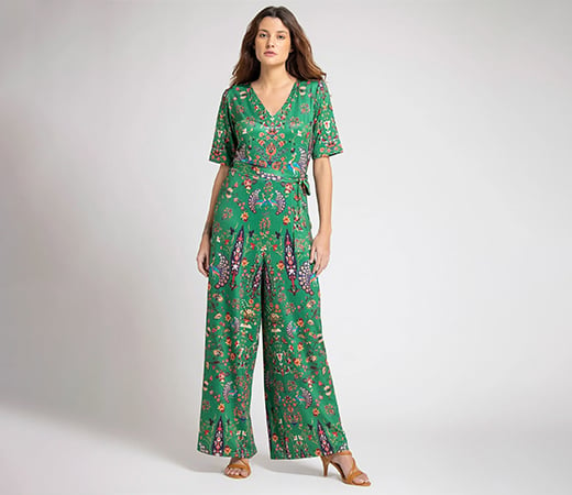 V-Neck Green Printed Half Sleeves Casual Jumpsuit for Women