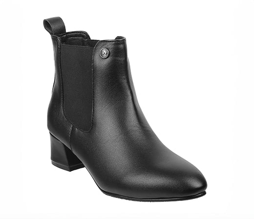 Solid Black Chelsea Boots