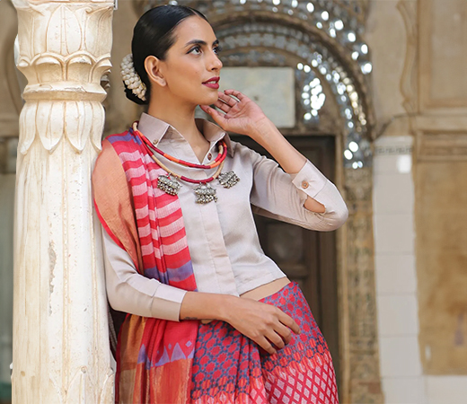 Refined Taste Shirt Blouse With Gold Rose Applique