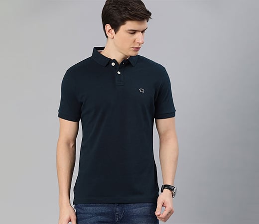 Men Navy Blue Solid Slim Fit Polo Collar T-shirt