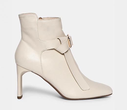 Off White Flowing With Sass Boots