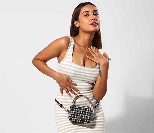 Red Contrast Logo Print Baseball Cap