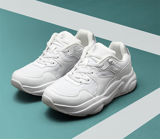 Zuri Womens Fashion Off White Sneaker