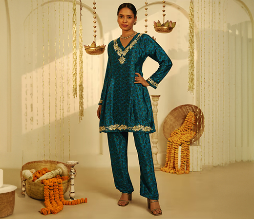 House of Chikankari Mulmul Straight Kurta