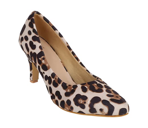 Shuz Touch Cheetah print heels