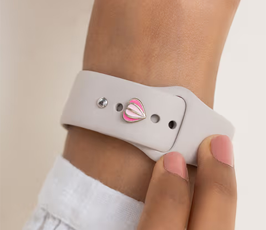 Shaya by CaratLane Heart Watch Pin