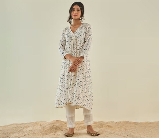 LAHARIO Kurta Set Off White & Blue