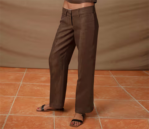 Women low rise pants