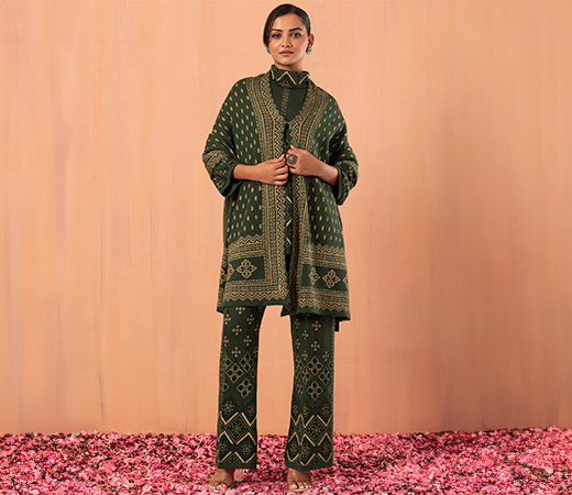 Indya Green knitted shrug