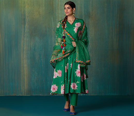 Likha Green printed kurta and pants