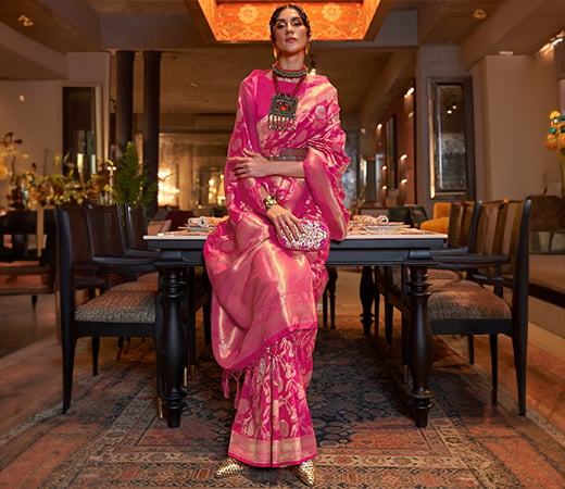 Akhilam Silk Blend Handloom Saree with Unstitched Blouse