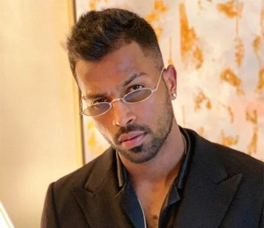 Hardik Pandya wearing oval shape sunglasses
