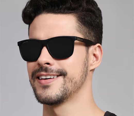 Wayfarer UV Protection Polarised Sunglasses For Men and Women Black