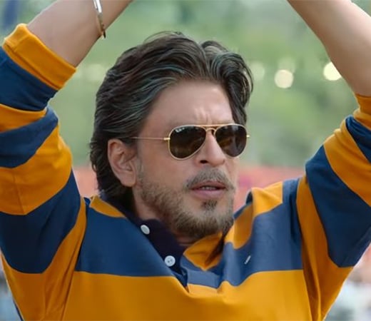 Shahrukh Khan wearing aviator sunglasses