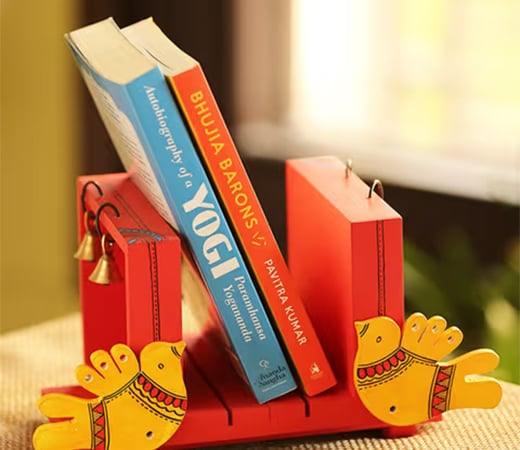 ExclusiveLane 'Chirping Birds' Book End Handmade In Wood