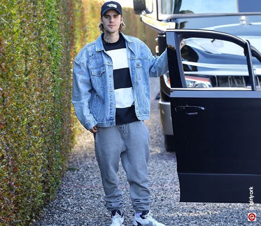 Justin Bieber wearing oversized joggers