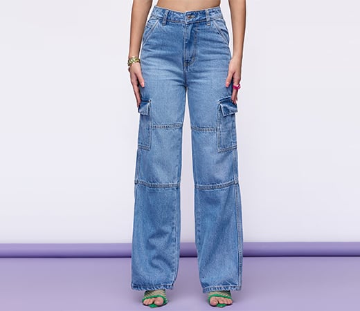 MIXT by Nykaa Fashion Blue Solid High Waist Light Washed Straight Fit Denims
