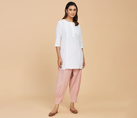 Fabindia White Cotton Chikankari Short Kurta